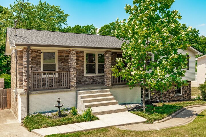 Property Photo:  116 Elissa Dr  TN 37075 