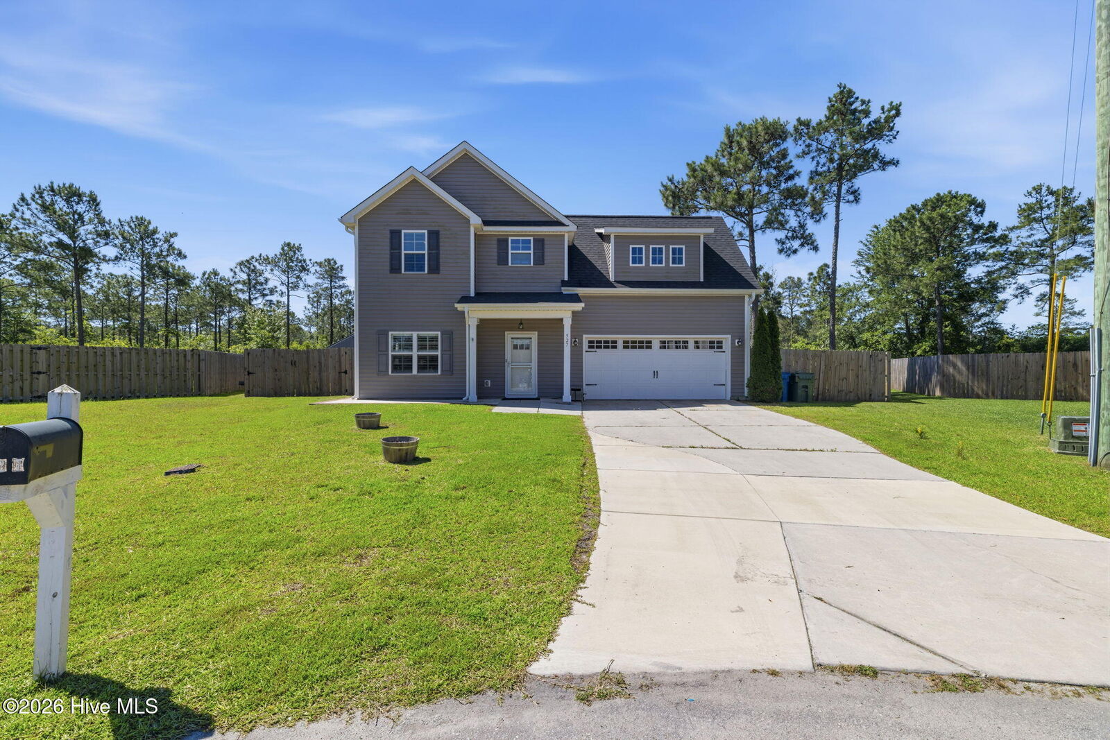 Property Photo:  527 Everett Glades  NC 28460 