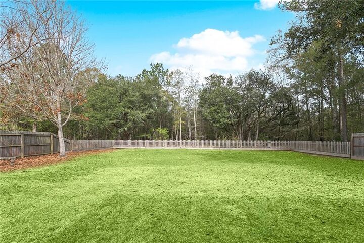 Property Photo:  829 Sand Fox Run  LA 70447 