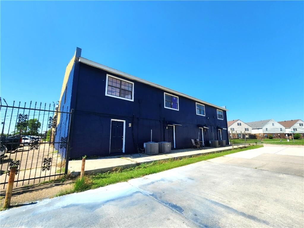 Property Photo:  4257 Lac St Pierre Drive D  LA 70058 