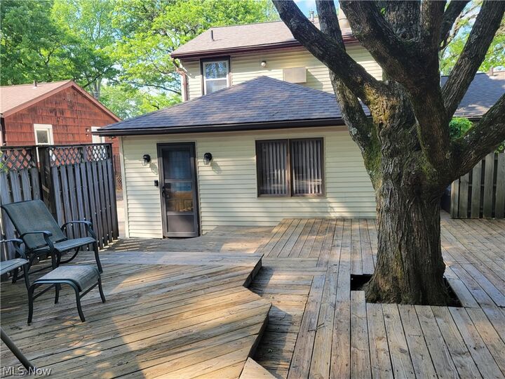 Property Photo: 612 Cuyahoga Street OH 44240