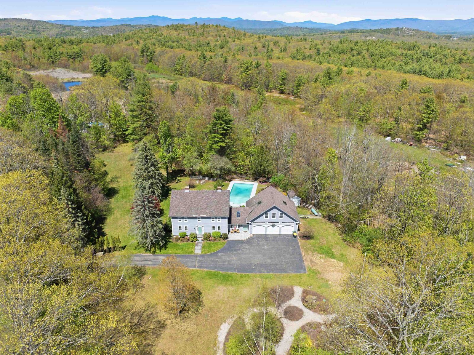 Property Photo:  2671 Parade Road  NH 03246 