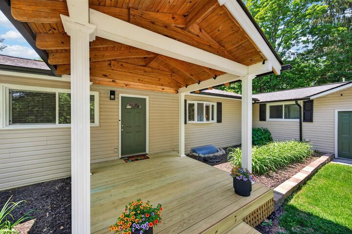 Property Photo:  1509 Lark Lane  VA 24060 