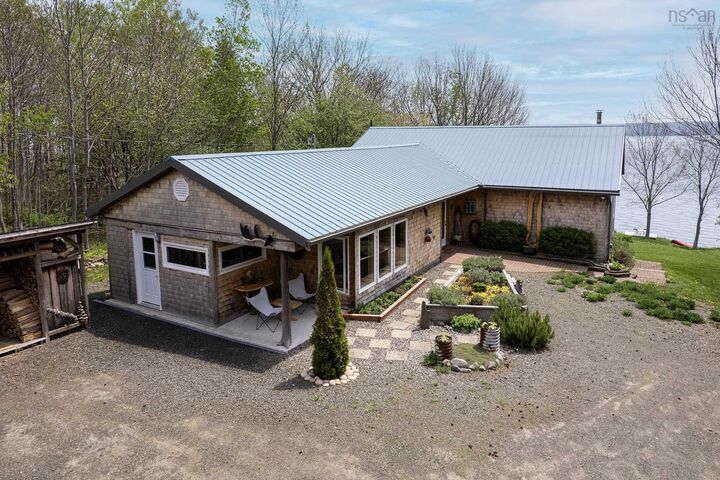 Property Photo:  2888 Granville Road  NS B0S 1A0 