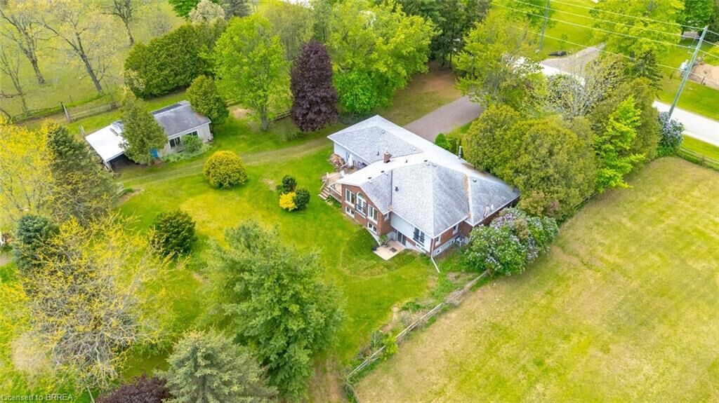 Property Photo:  237 Cleaver Road  ON N3R 0B8 