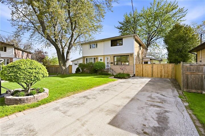 Property Photo: 2441 Barclay Road ON L7R 2B7