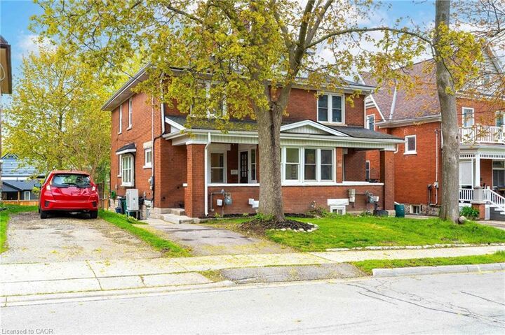 Property Photo:  36 Louisa Street  ON N2H 5L8 