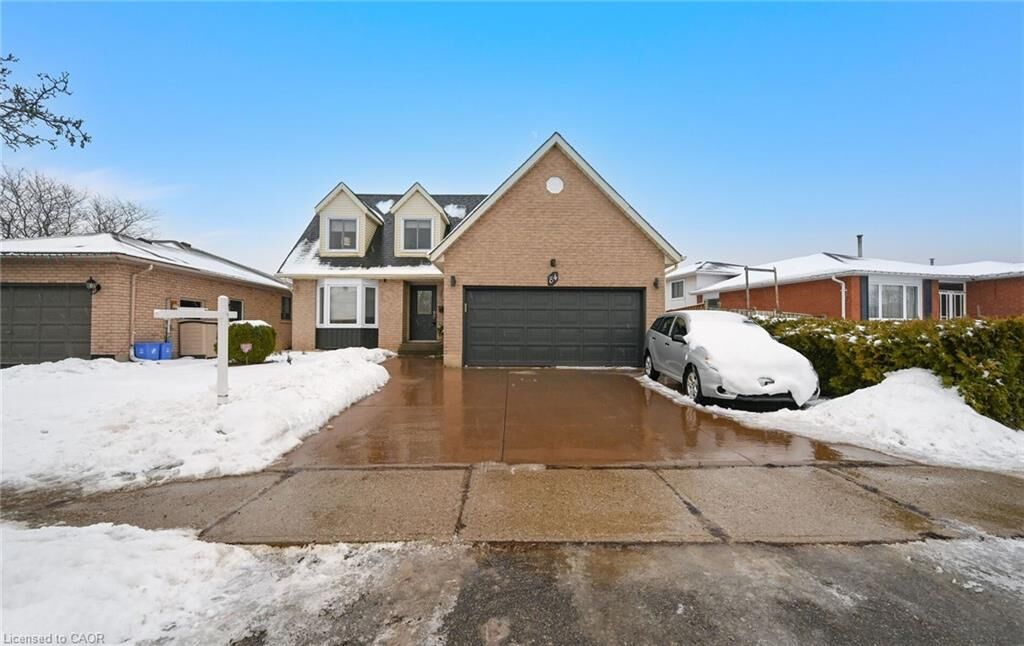 Property Photo:  84 Viscount Road  ON N3P 1Y7 
