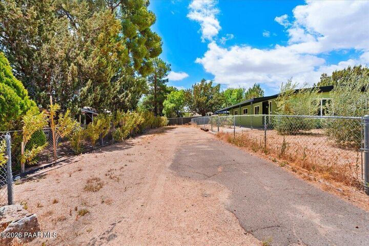 Property Photo:  20589 E Larry Lane  AZ 86333 