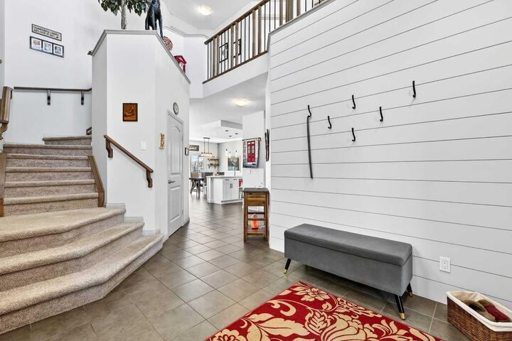 Property Photo:  1516 Montrose Terrace SE  AB T1V 0B5 