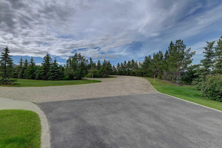 Property Photo:  17 - 713019 RR 71  AB T8V 3A4 
