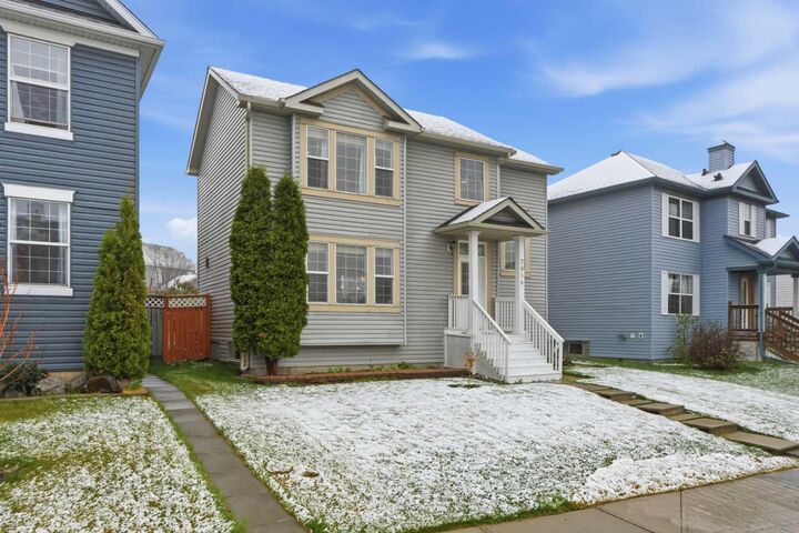 Property Photo:  7816 Marthas Haven Park NE  AB T3J 3X8 