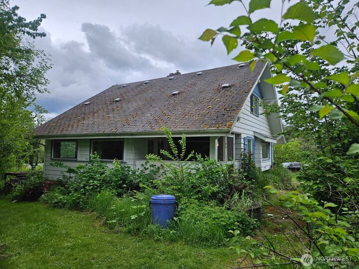 Property Photo:  4105  Johnson Point Road NE  WA 98516 