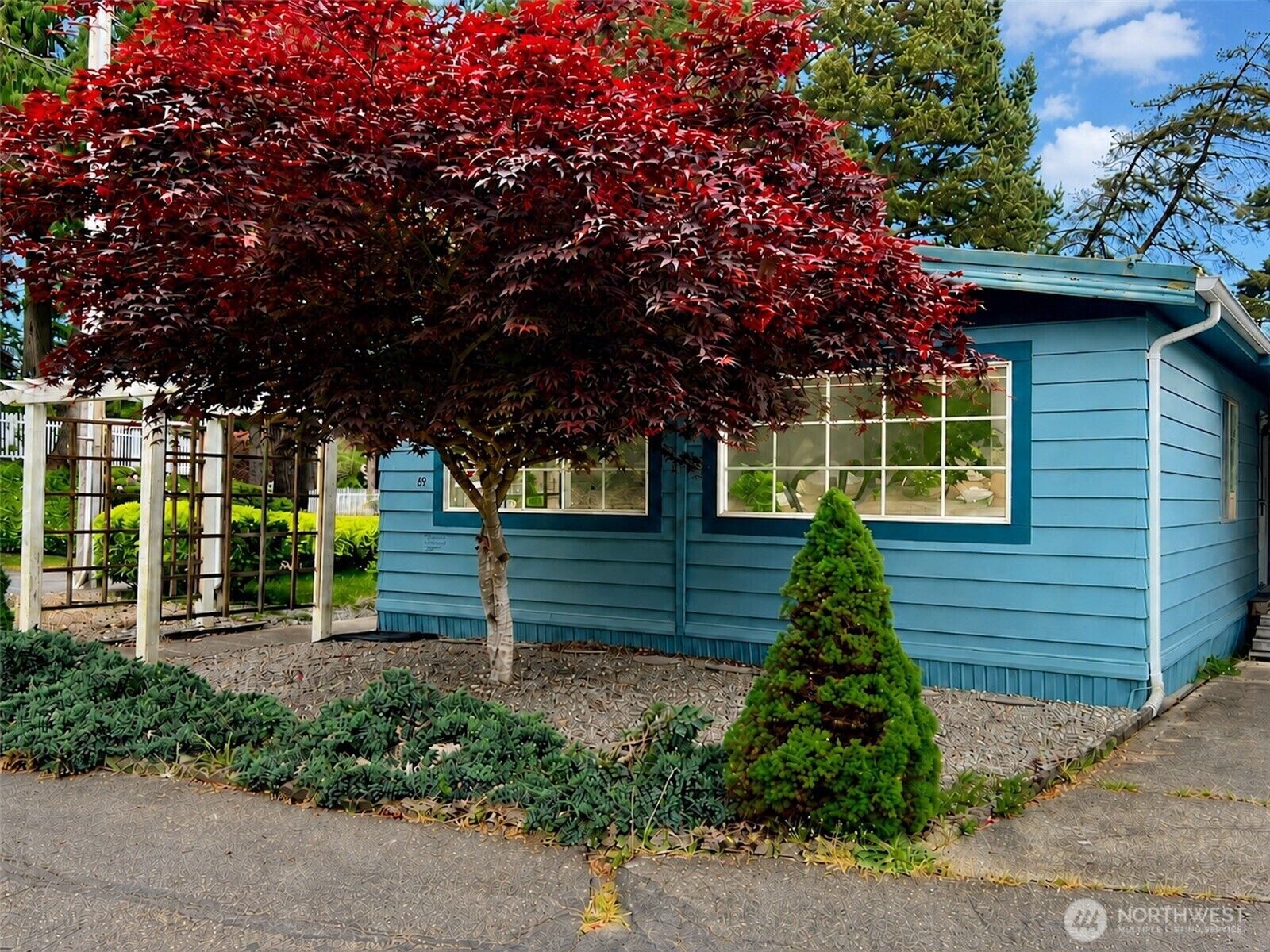 Property Photo: 16300 NE State Highway 305 69 WA 98370