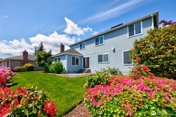 Property Photo:  7966  Emery Boulevard NW  WA 98383 