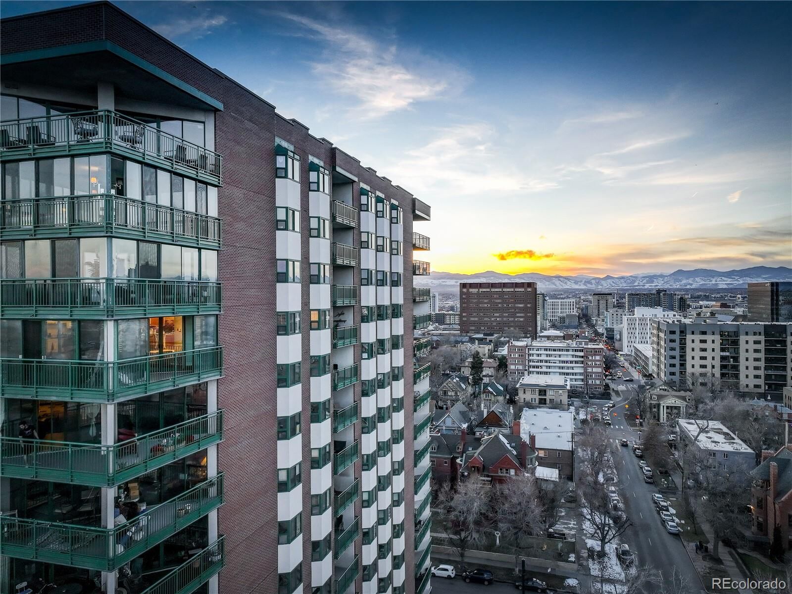 Property Photo:  550 E 12th Avenue 1703  CO 80203 