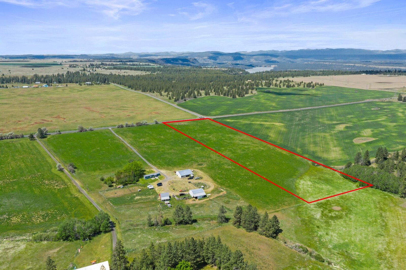 Property Photo:  132xx N Wood Rd  WA 99029 
