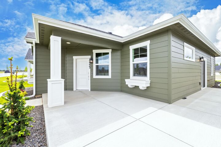 Property Photo:  12223 N Dupont Dr  WA 99218 