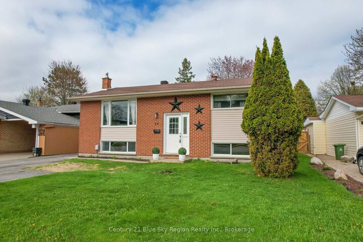 Property Photo:  19 Marshall Park Drive  ON P1A 2N8 