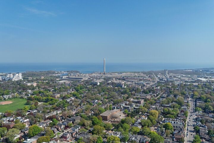 Property Photo: 31 Ivy Avenue ON M4L 2H6
