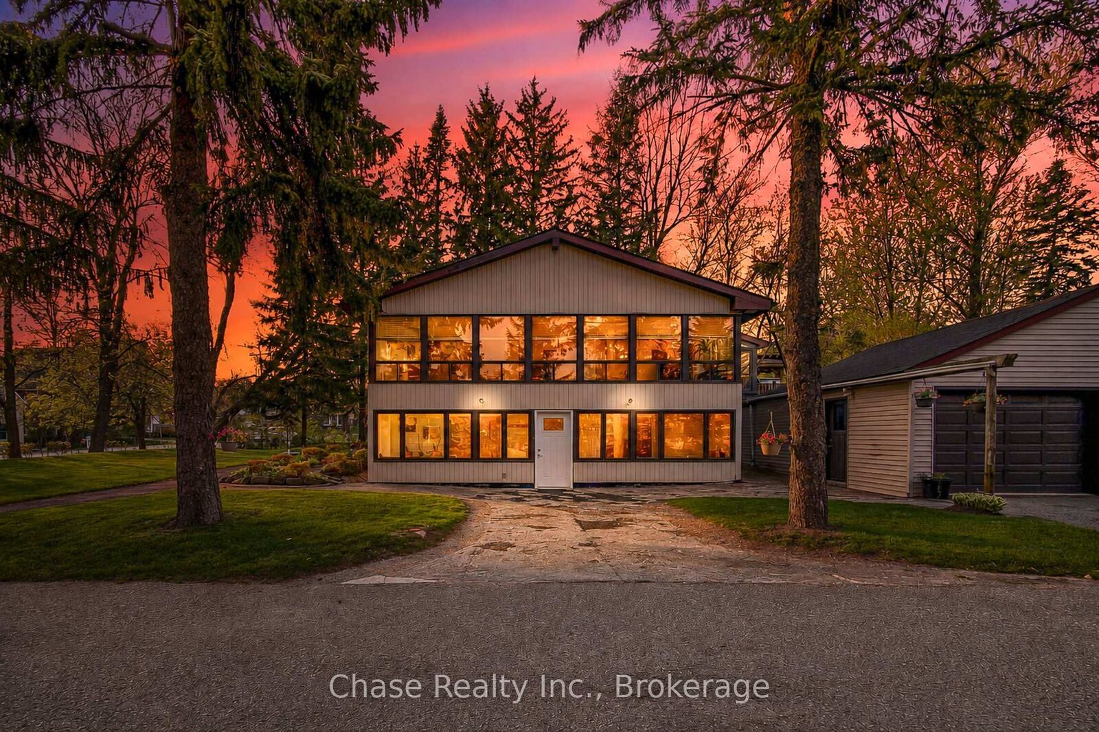 Property Photo: 13645 Ninth Line ON L4A 3C8