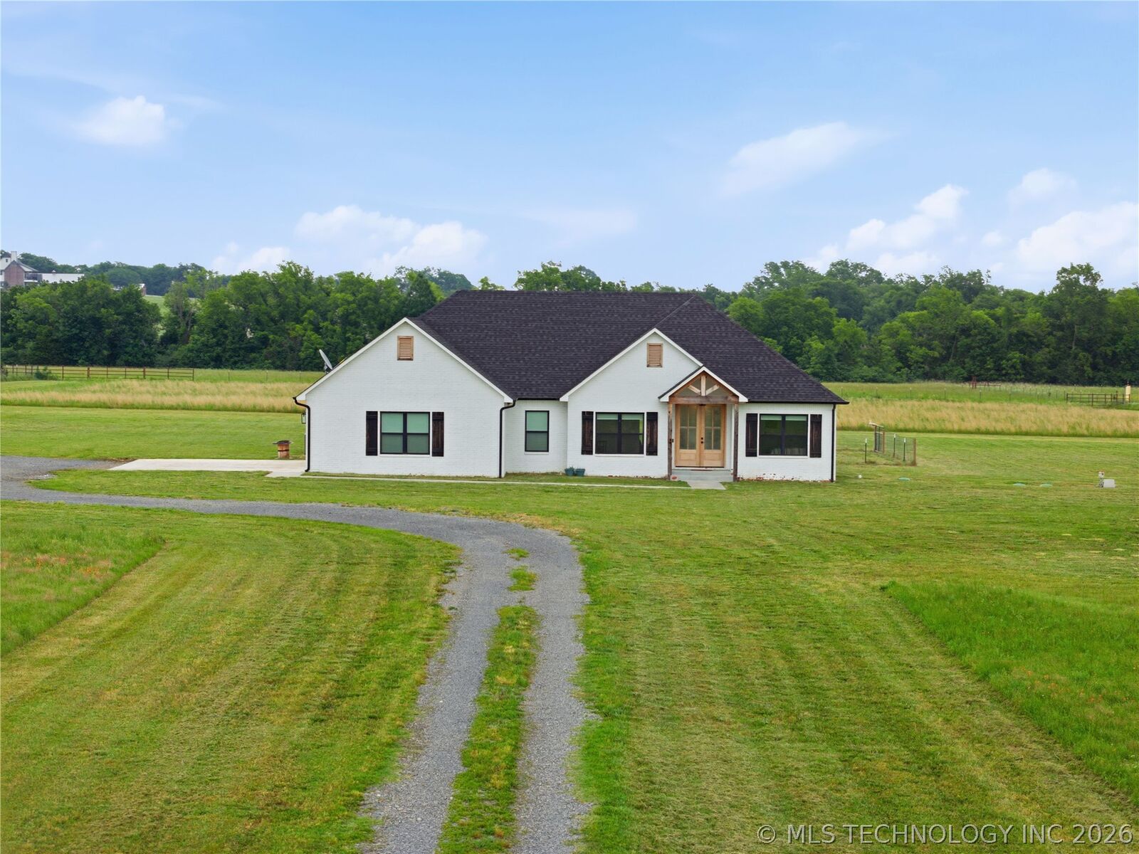 Property Photo:  9862 N 49th Street E  OK 74467 