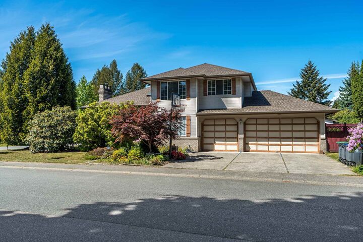 15911 111 Avenue — photo 1