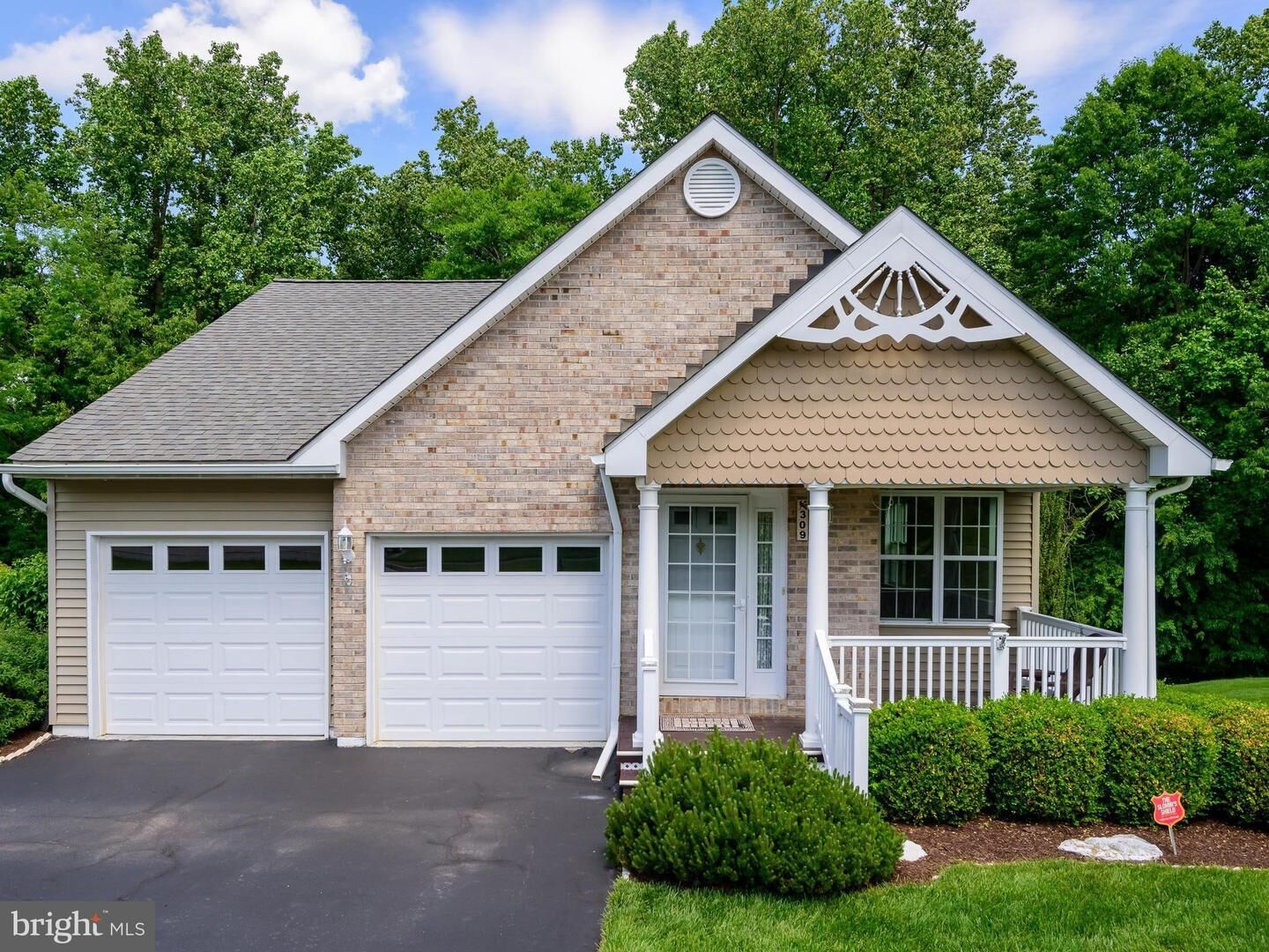 Property Photo:  309 Deer Track Court  PA 19390 