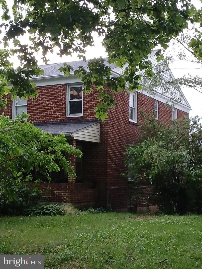 Property Photo:  3112 Liberty Parkway  MD 21222 