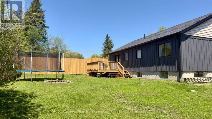 Property Photo:  6 Kitchen Road South  ON P1H 1Y1 