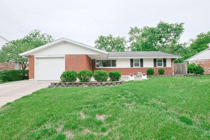 Property Photo: 11916 Algiers Drive OH 45246