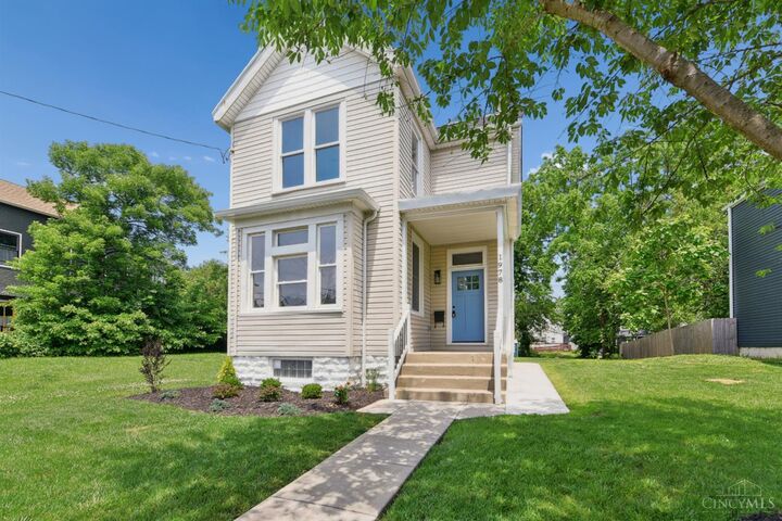 Property Photo:  1978 Fairfax Avenue  OH 45207 