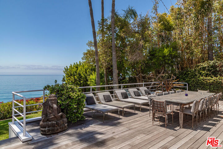 Property Photo: 27428 Pacific Coast Hwy CA 90265