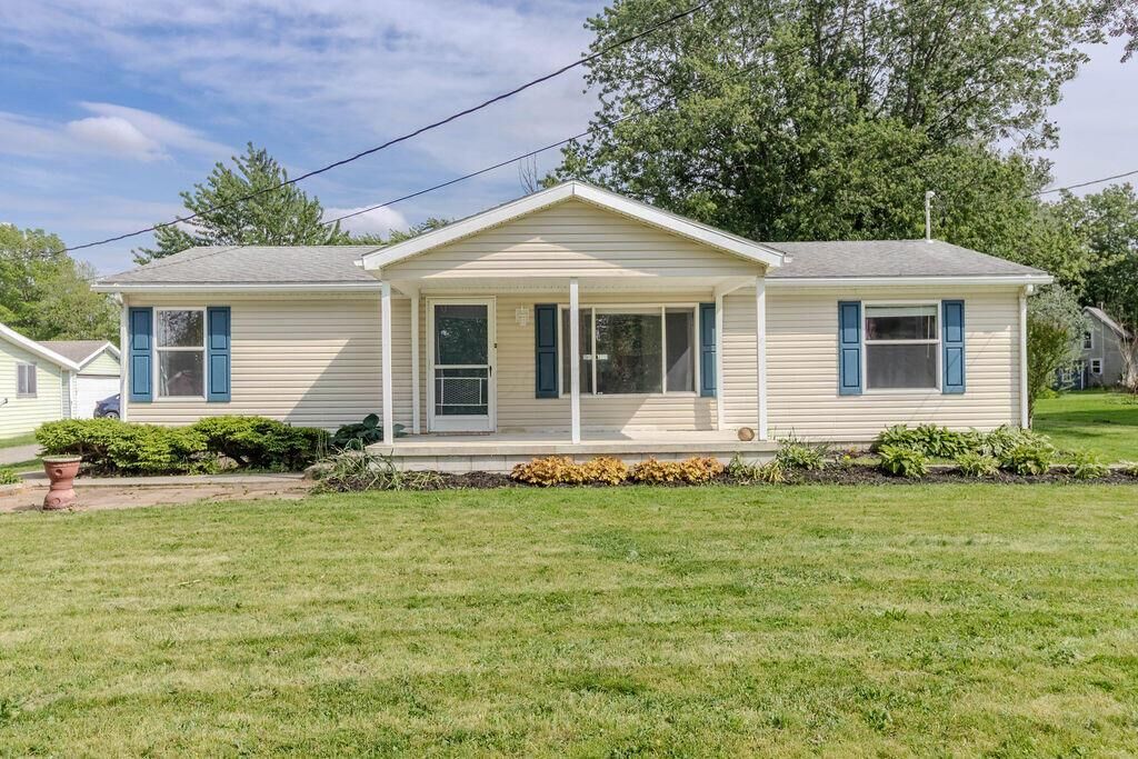 Property Photo:  20903 Peoria Loop Road  OH 43067 