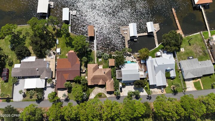 Property Photo:  6303 Palm Court  FL 32408 