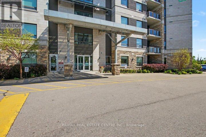 Property Photo:  33 Whitmer Street 214  ON L9T 8P9 
