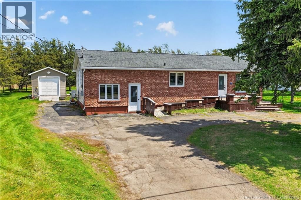 Property Photo:  10 Ch Des Roches  NB E4S 4M2 