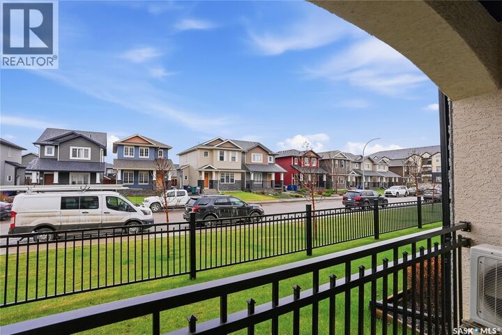 Property Photo:  107 130 Phelps Way  SK S7V 0K5 