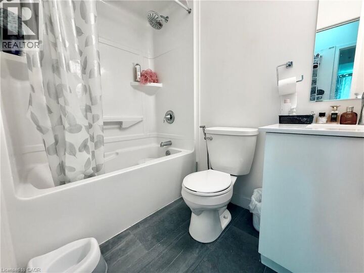 Property Photo:  128 King Street North 607  ON N2J 0E9 