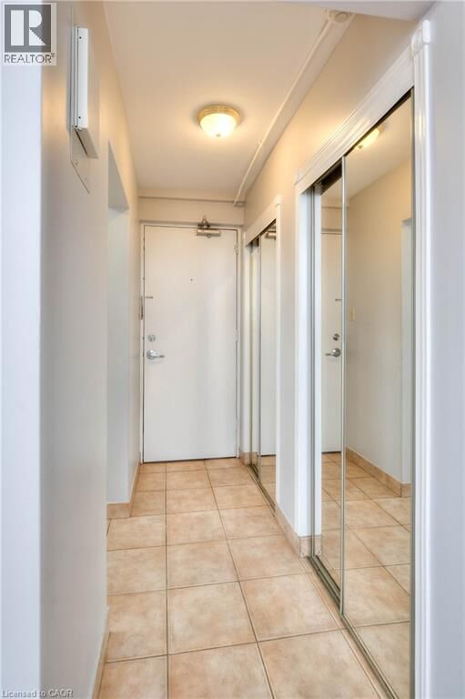 Property Photo:  371 Dale Crescent 6  ON N2J 3Y6 