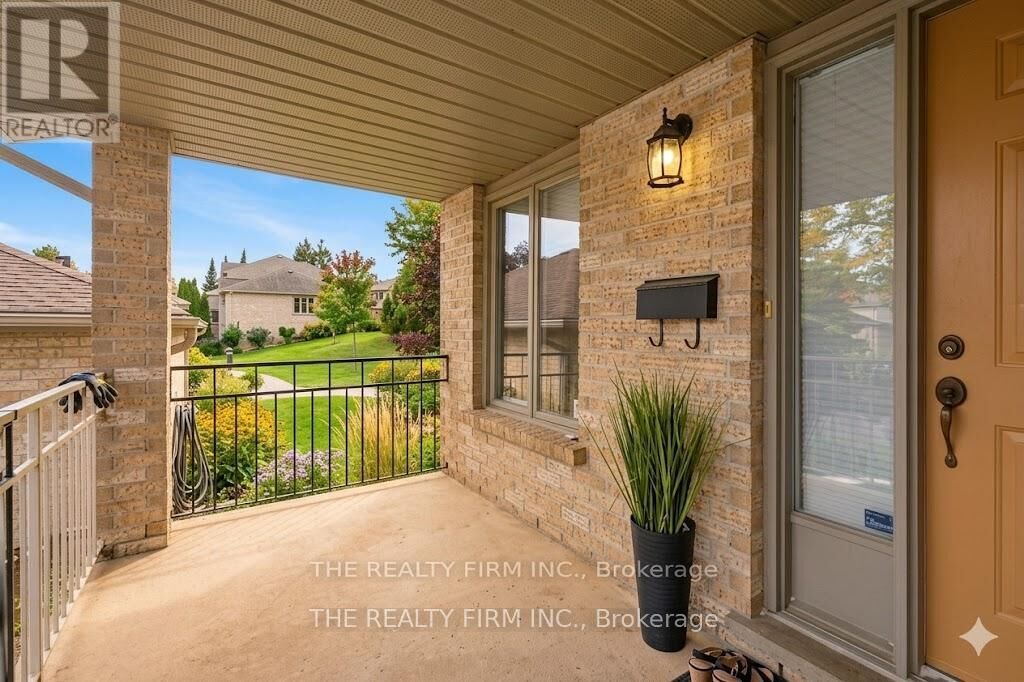 Property Photo:  1500 Richmond Street 56  ON N6G 4T8 