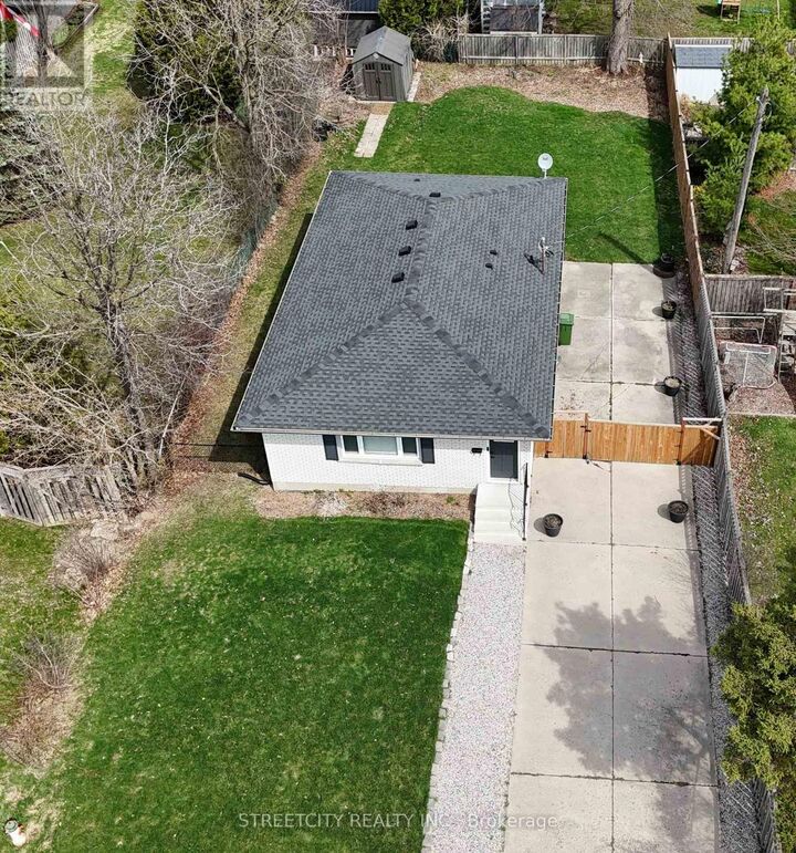 Property Photo:  3 Brinkman Court  ON N5P 2G6 