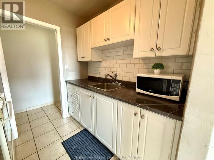 Property Photo:  118 Riverview Drive 620  ON N7M 1A5 