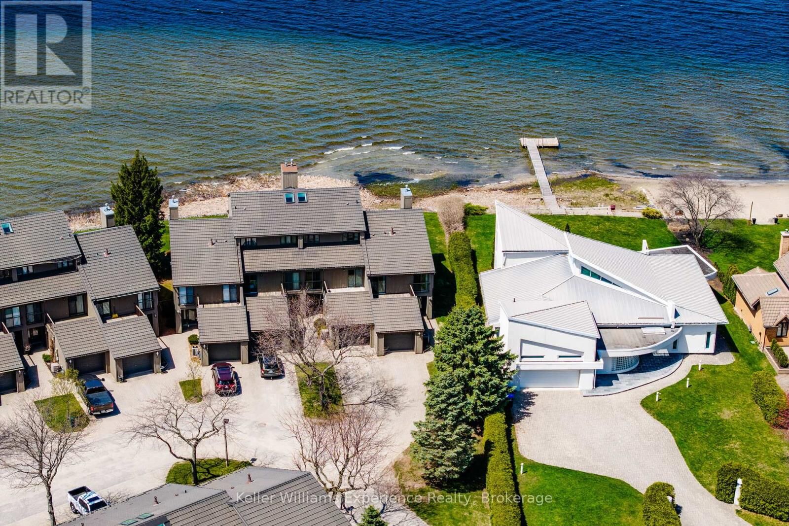 Property Photo: 8 Beck Boulevard 5 ON L9M 1C3