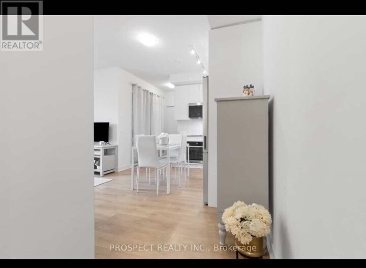 Property Photo:  2920 Highway 7 3005  ON L4K 0P4 
