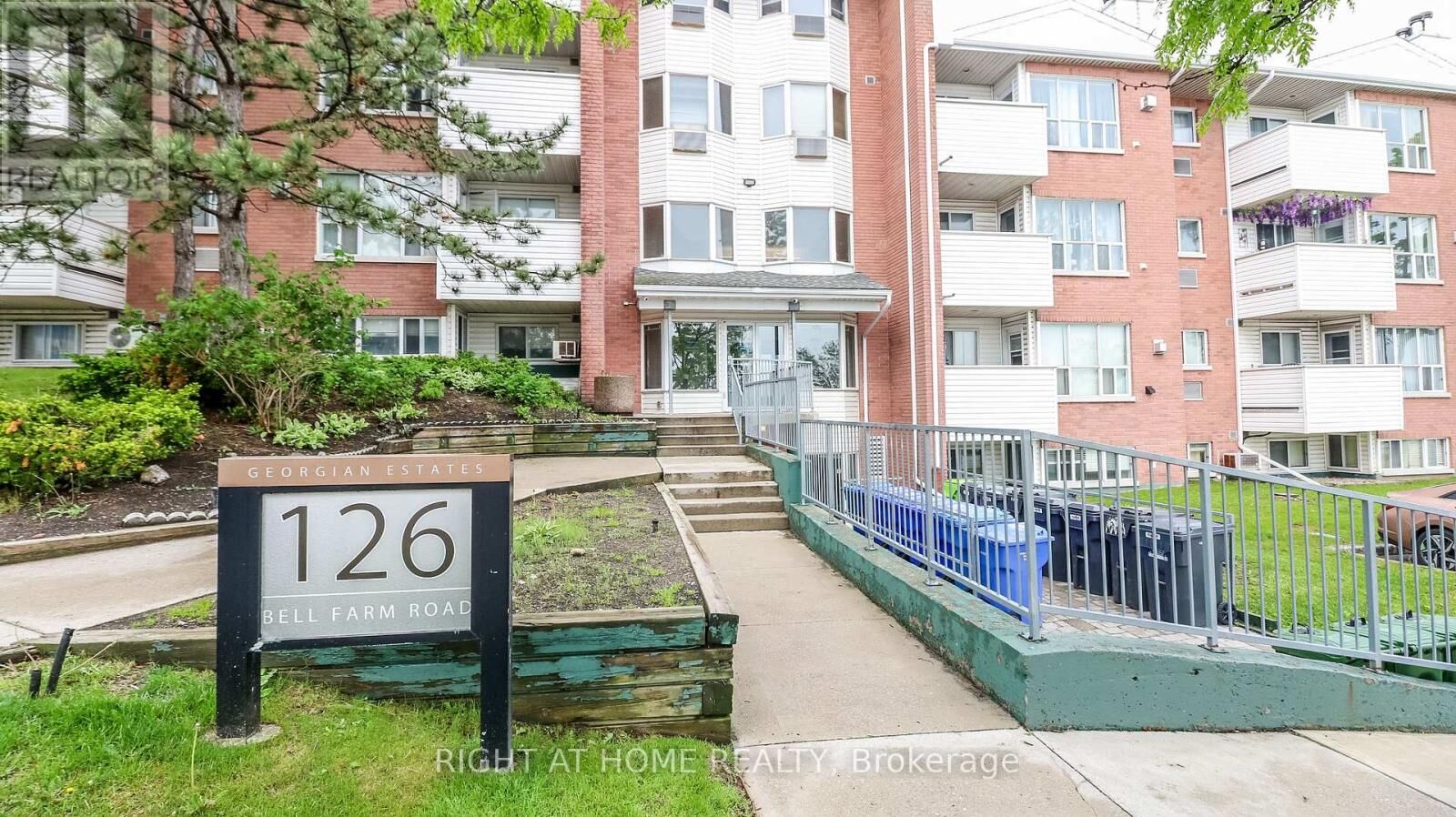 Property Photo:  126 Bell Farm Road 113  ON L4M 6J3 