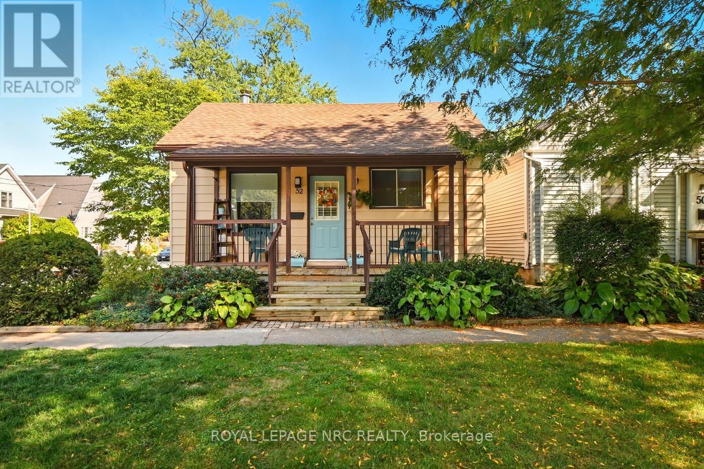 Property Photo: 52 Wiley Street ON L2R 4G2