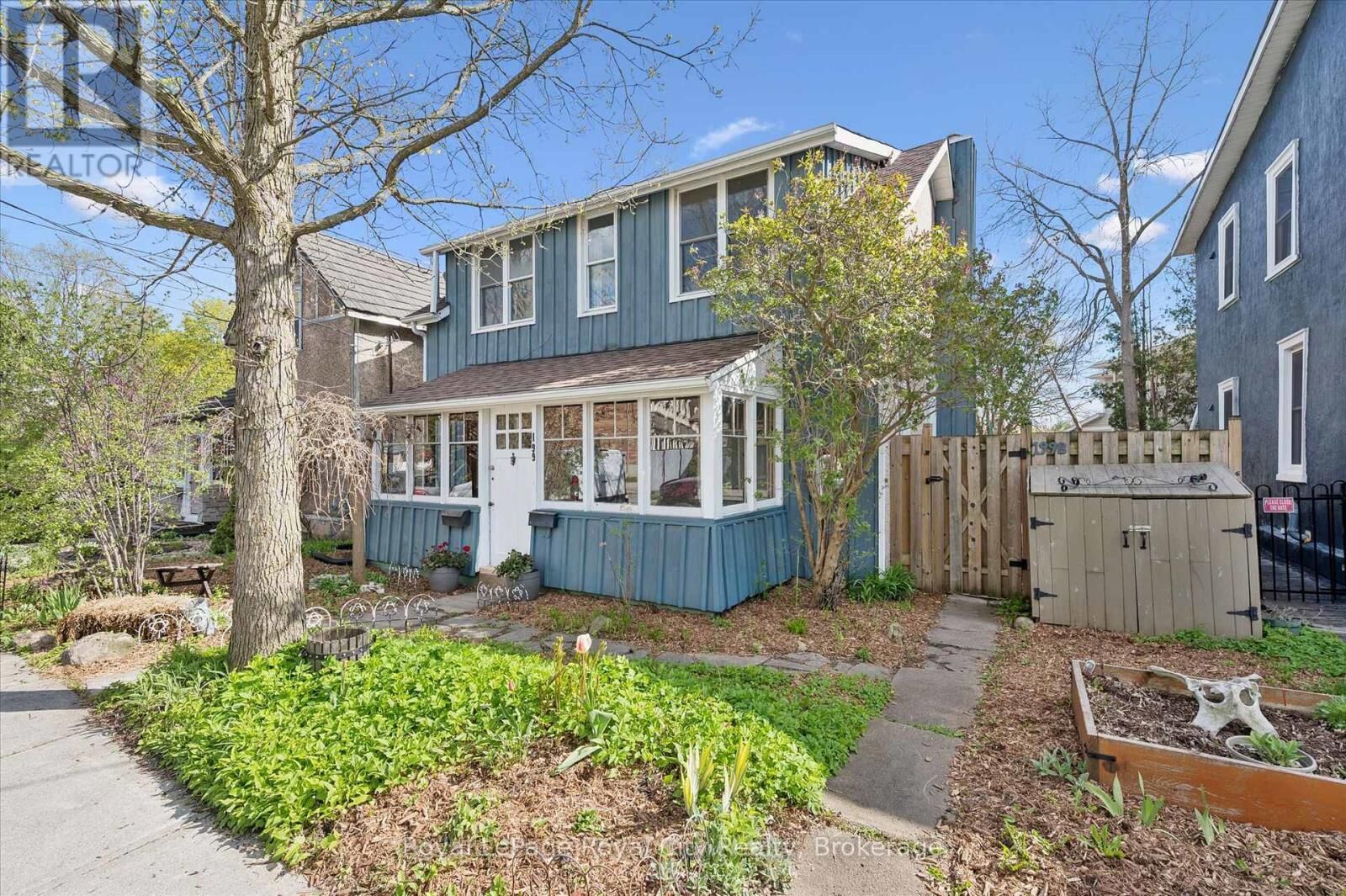 Property Photo: 199 Neeve Street ON N1E 5S5