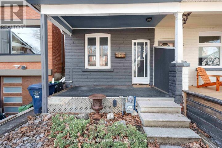 Property Photo:  8 Woodlee Road  ON M4E 2R1 