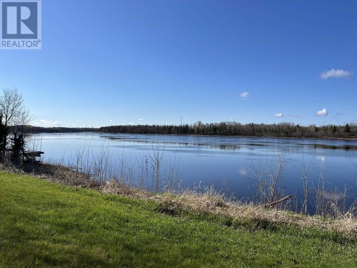 Property Photo:  908 Hwy 11  ON P0W 1K0 